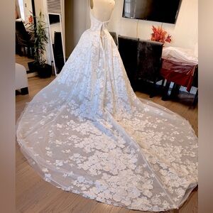 Galia Lahav wedding gown